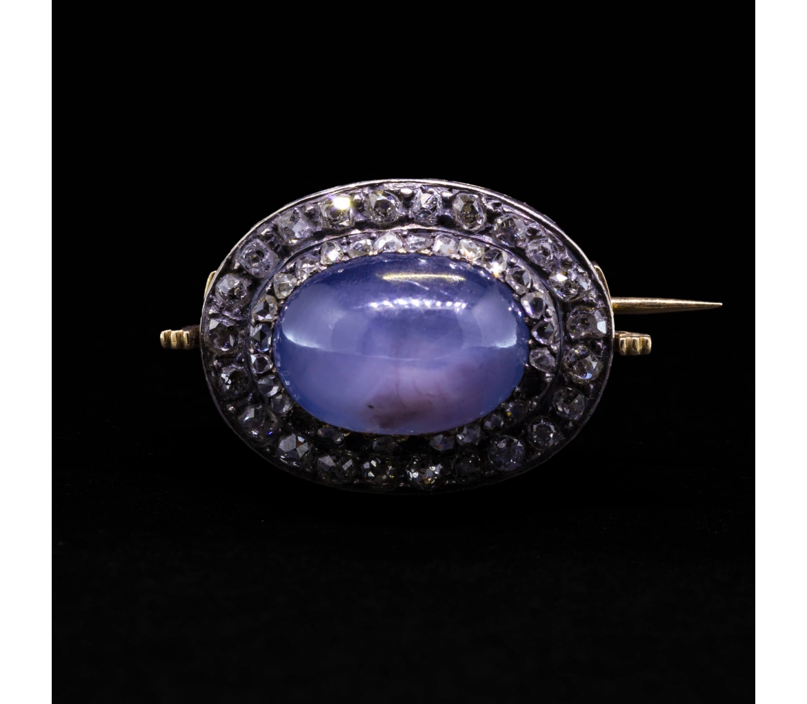 14K Gold, 11 ct Star Sapphire and Diamond Brooch, 2nd half of the 19th century - 1