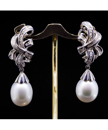 17K Gold, Clip Pearl and Diamond Earrings, Vintage - 1