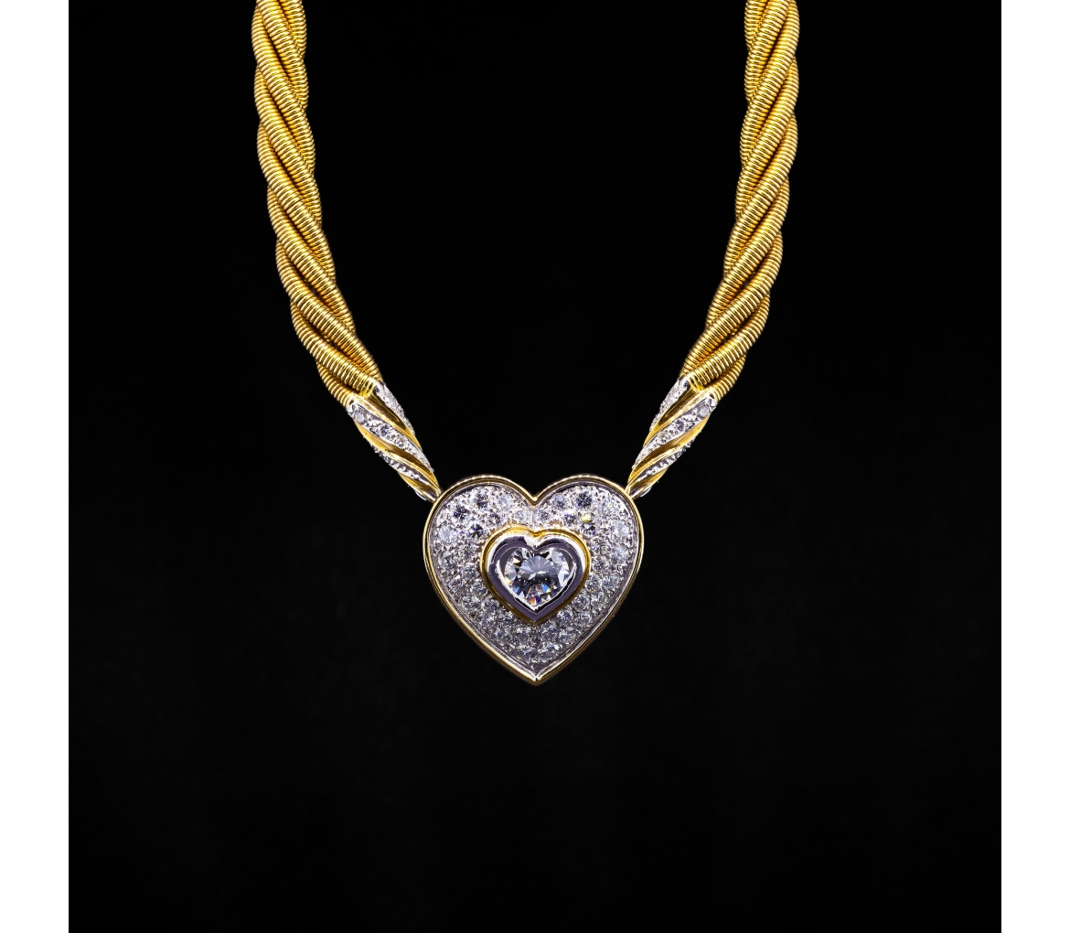 18K Gold Diamond Necklace with a Heart Motif, Vintage - 1