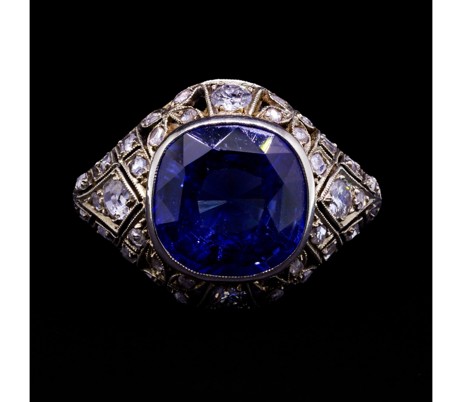 18K White Gold, 8 ct Synthetic Sapphire and 0.54 ctw. Diamond Art Deco Ring - 1 18K White Gold, 8 ct Synthetic Sapphire and 0.54 ctw. Diamond Art Deco Ring - 1