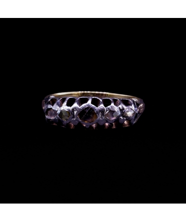 Pierścionek z rozetami diamentowymi, przełom XIX i XX w., Złoto 585 - 1