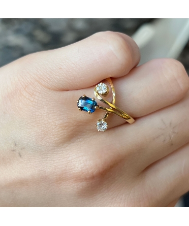 18k Gold, Art Nouveau inspired Diamond and Sapphire Ring, Vintage - 2