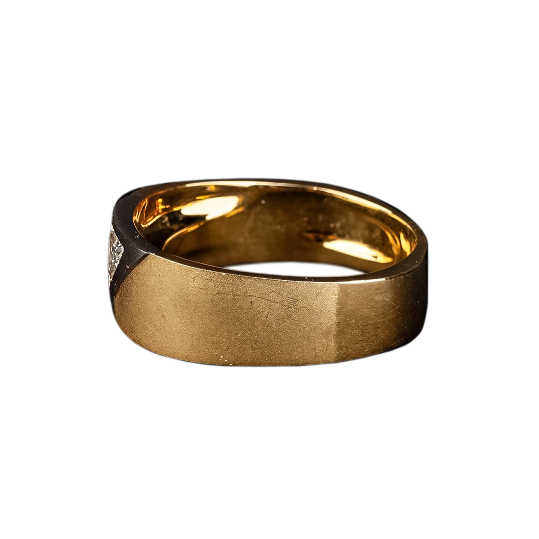 Złoty pierścionek sygnet z diamentem w szlifie trójkątnym 0.48 ct, Vintage