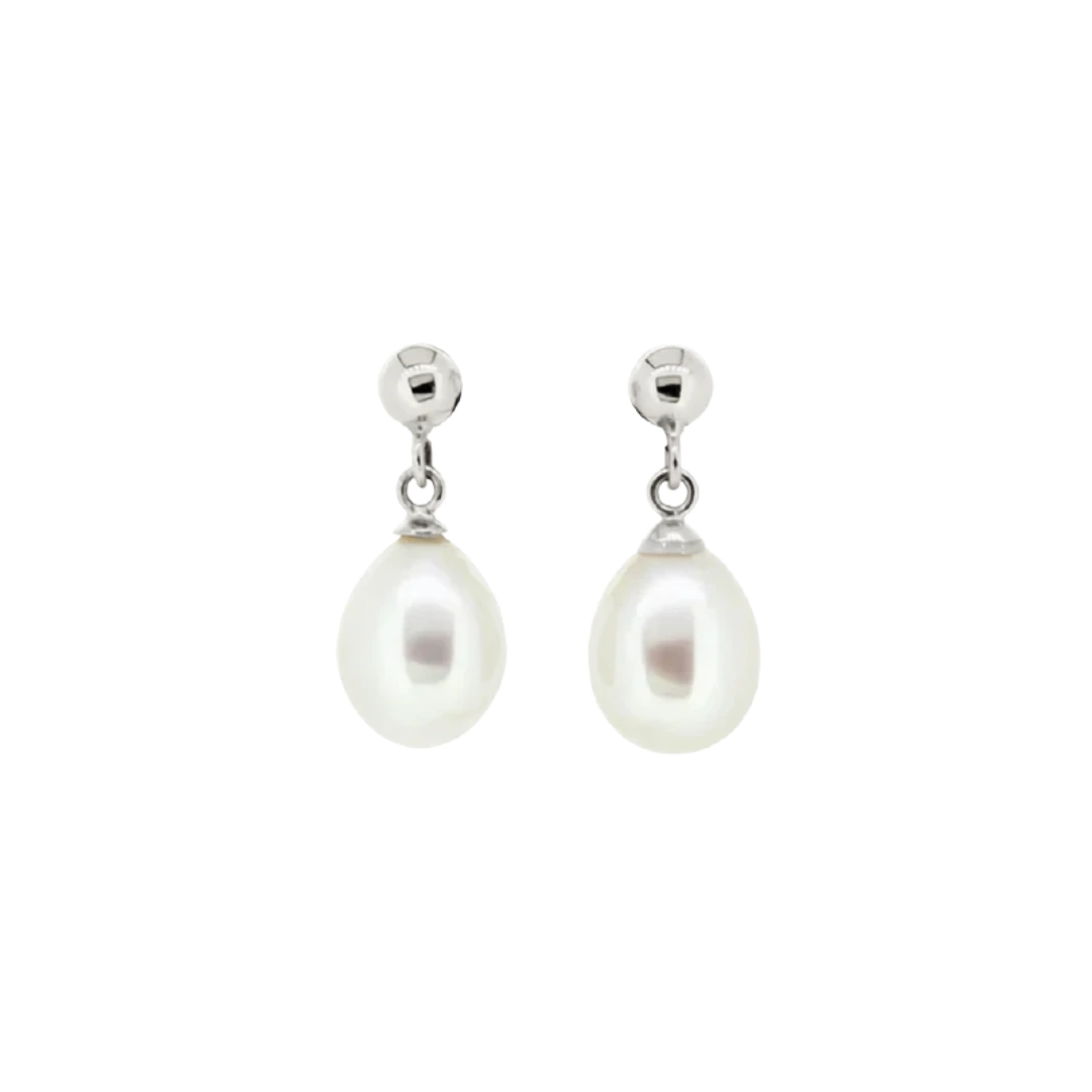Gold earrings with oval pearls