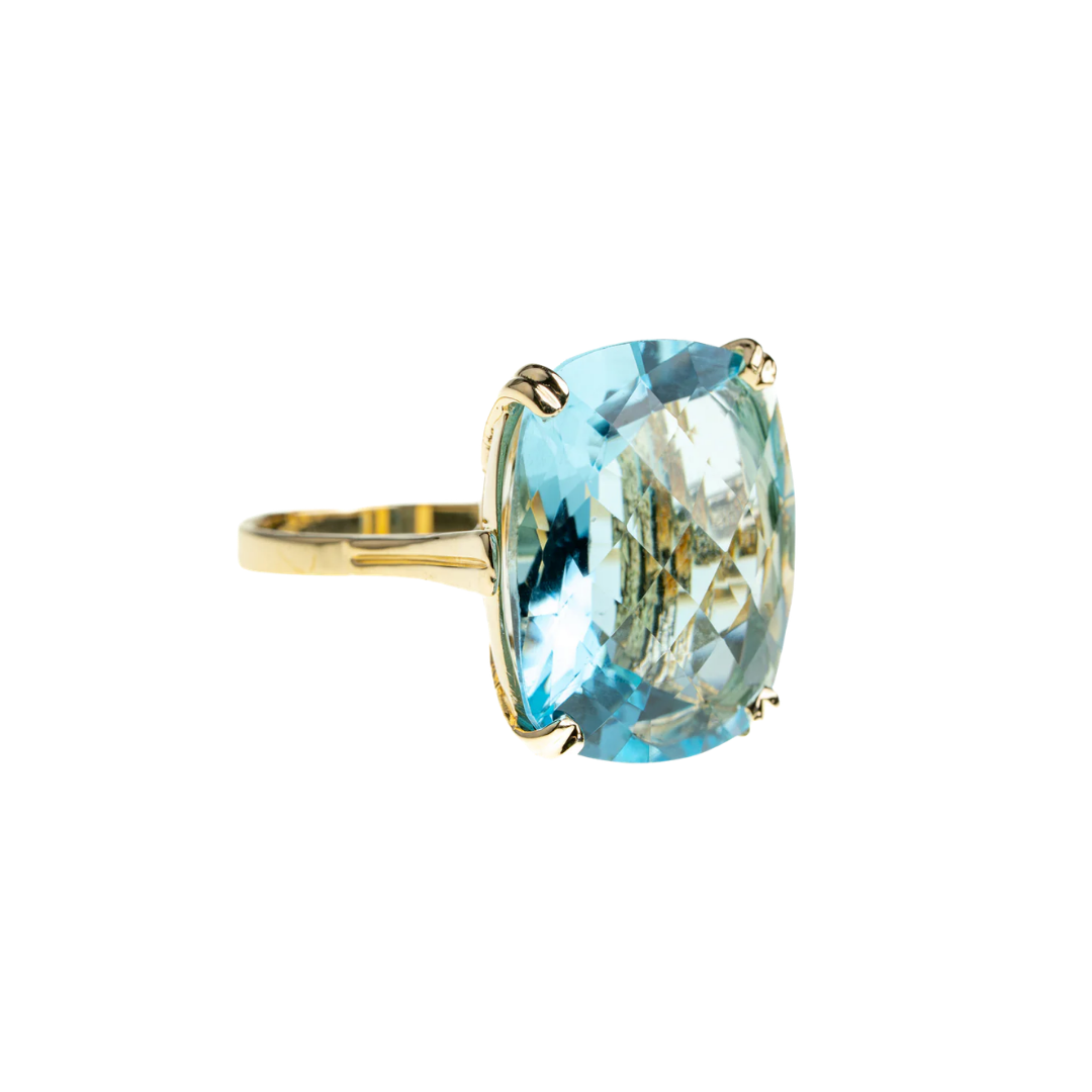 Złoty pierścionek Dolce Vita z topazem Sky Blue