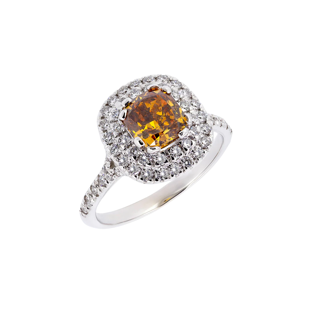 Gold ring with a brown Cushion cut diamond and brilliant cut diamonds