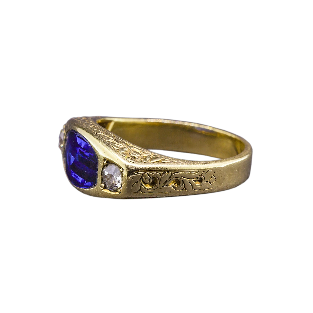 Złoty sygnet z diamentami i szkłem kobaltowym, praca ręczna, XIX w.