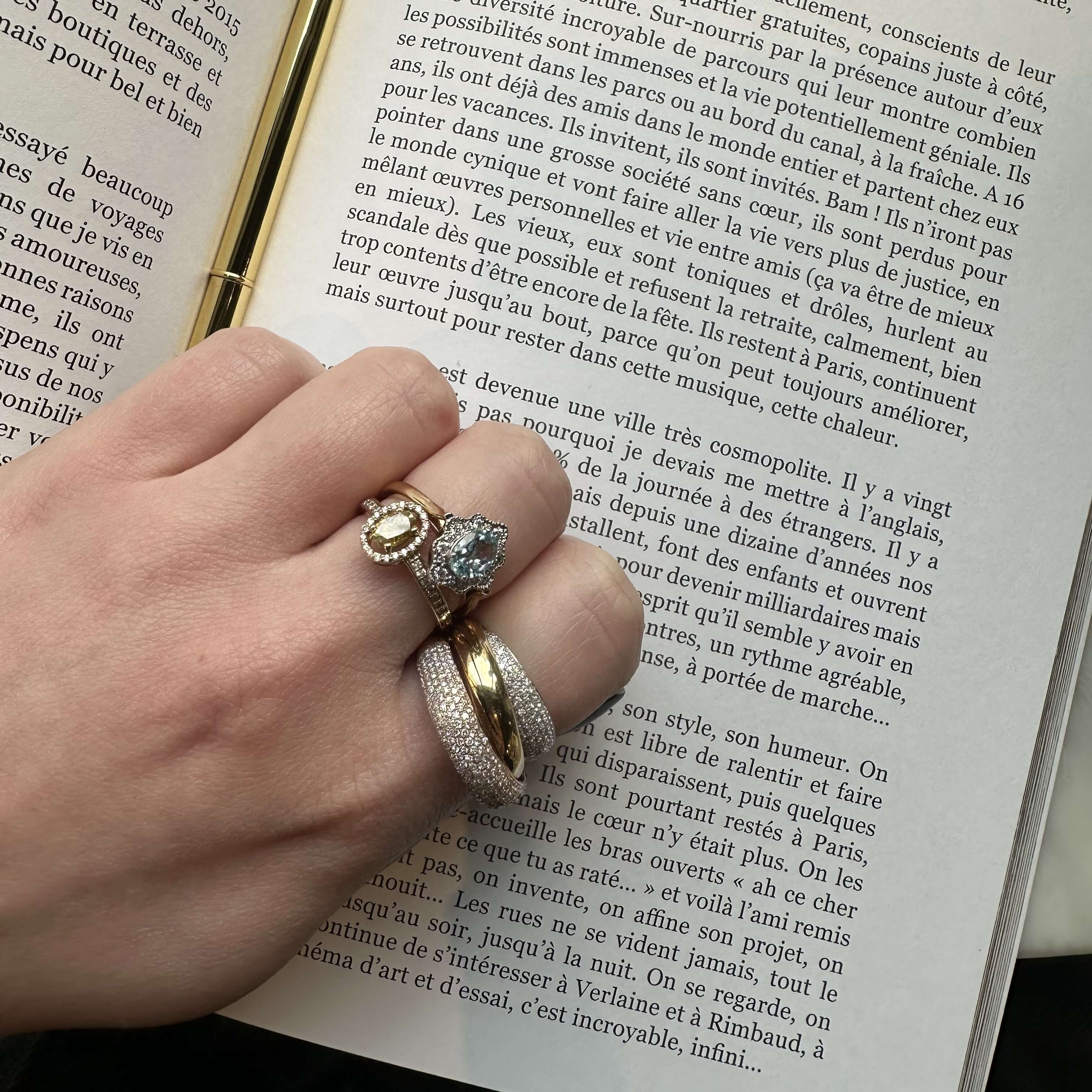 Gold ring with diamonds and cubic zirconia