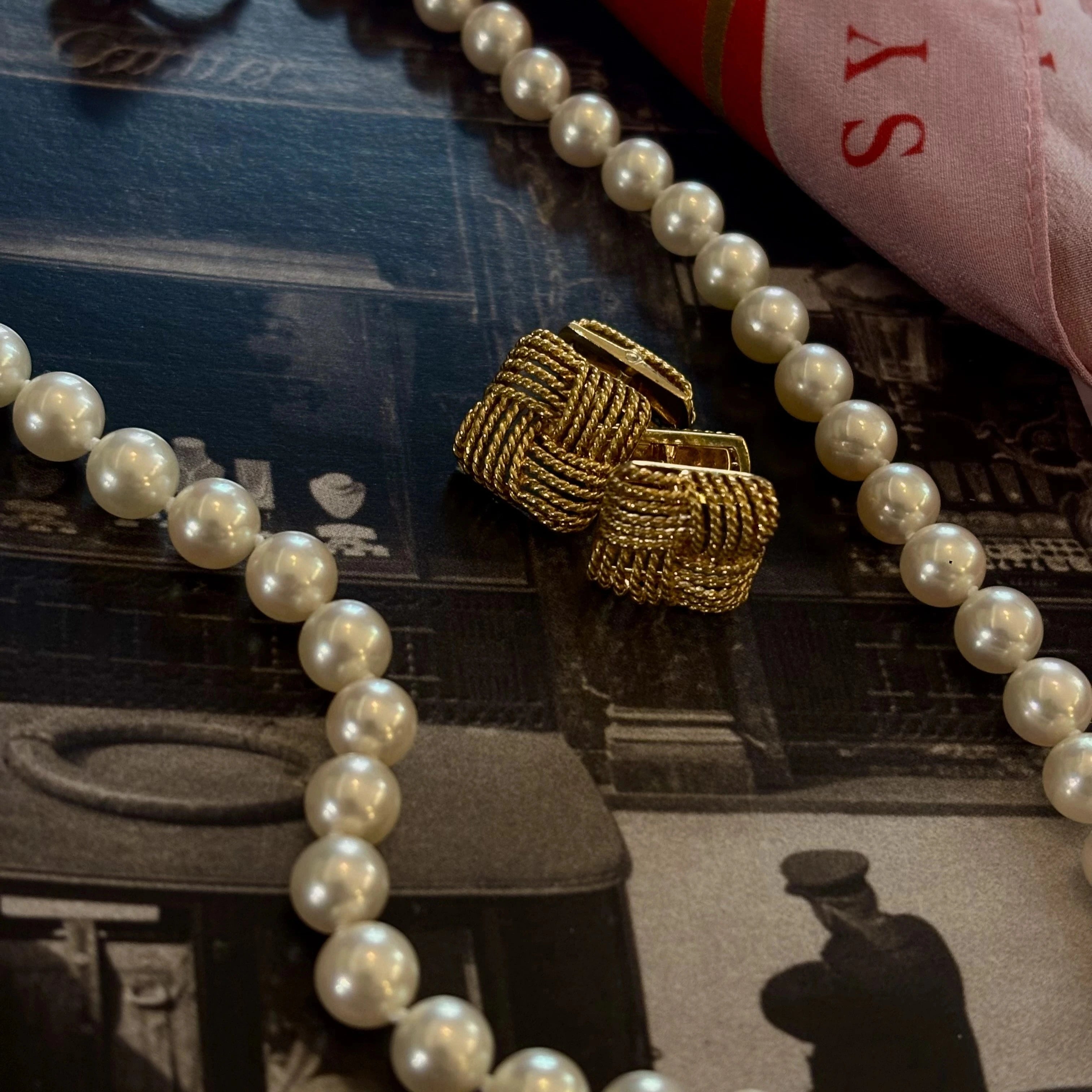 Gold filigree cufflinks - Vintage, Paris