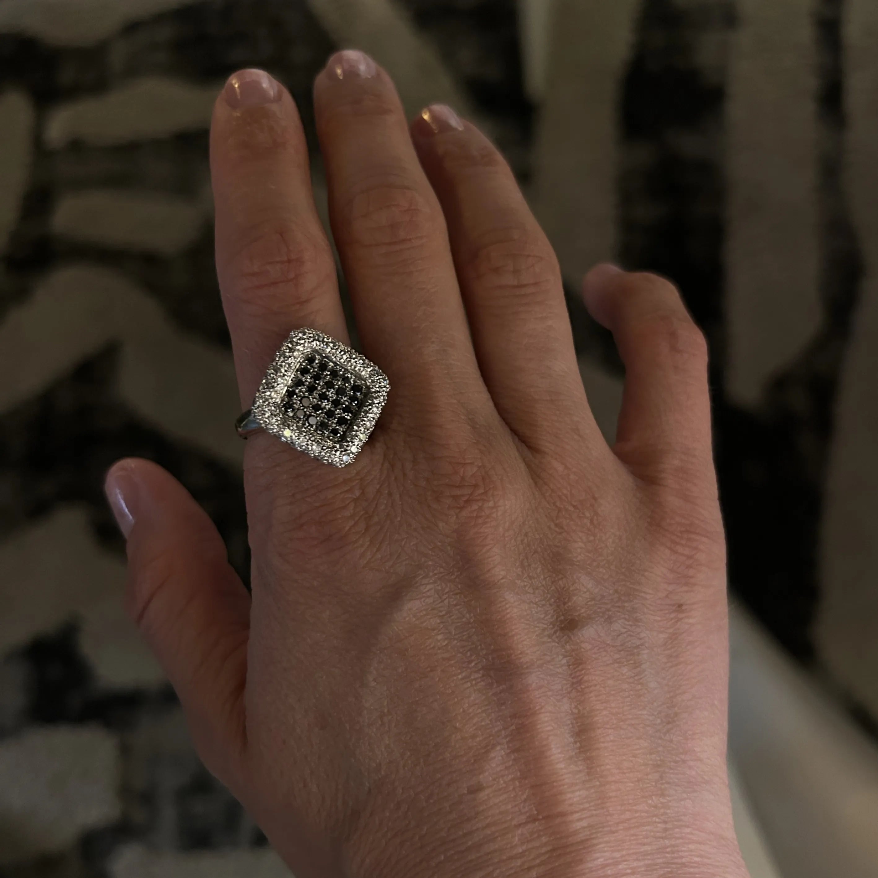 Gold ring with white and black diamonds, 1990s, Italy