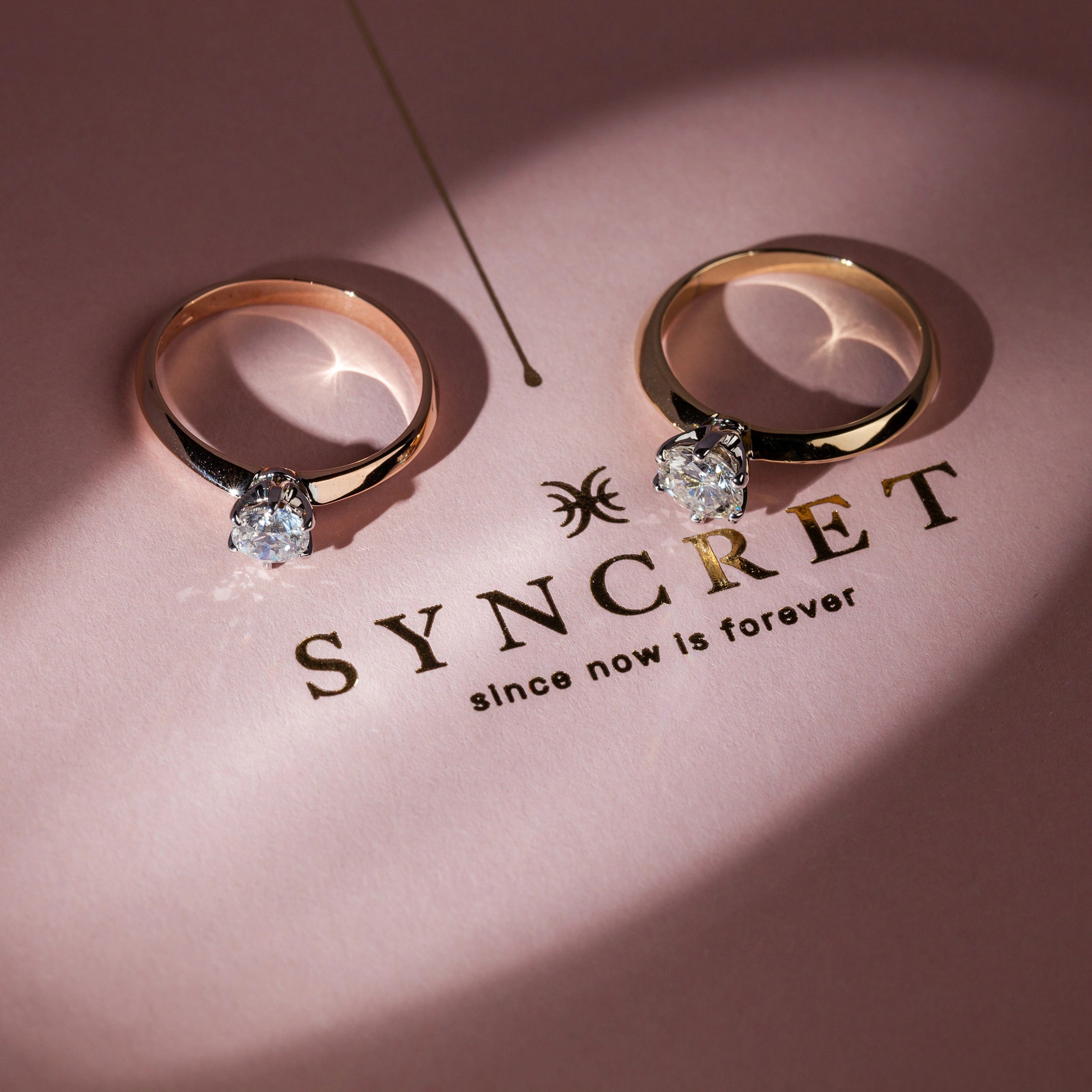 Złoty pierścionek zaręczynowy Syncret Classy Ring z brylantem GIA